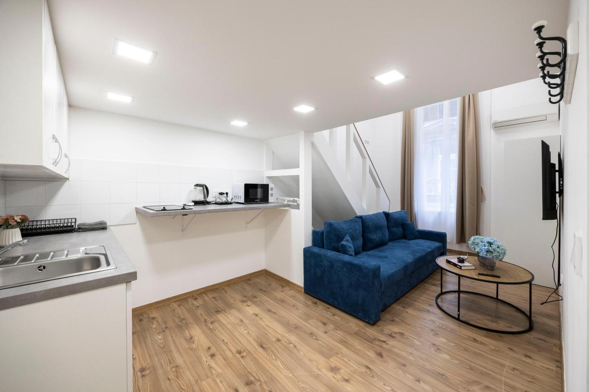 Charming Grand Residence In The Heart Of ブダペスト エクステリア 写真