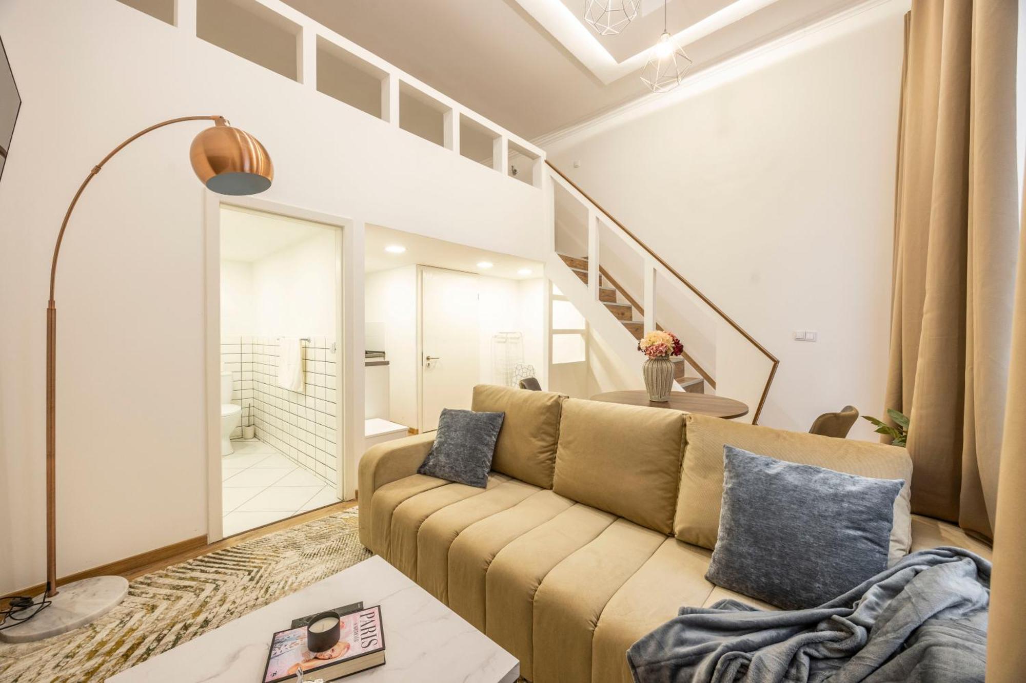 Charming Grand Residence In The Heart Of ブダペスト エクステリア 写真